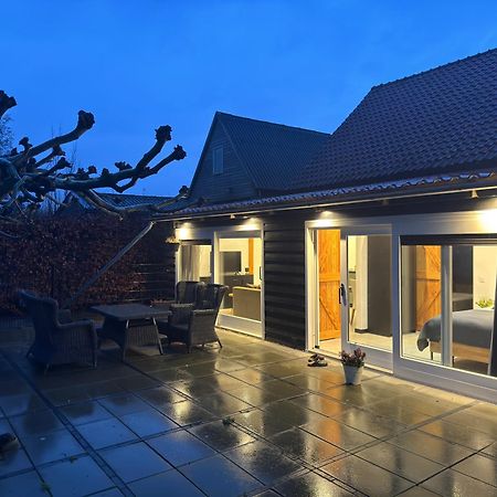 De Seuterhoeve 'S-Gravendeel Экстерьер фото